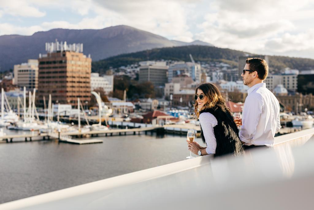 Macq 01 Hotel Hobart Eksteriør bilde View from the rooftop bar
